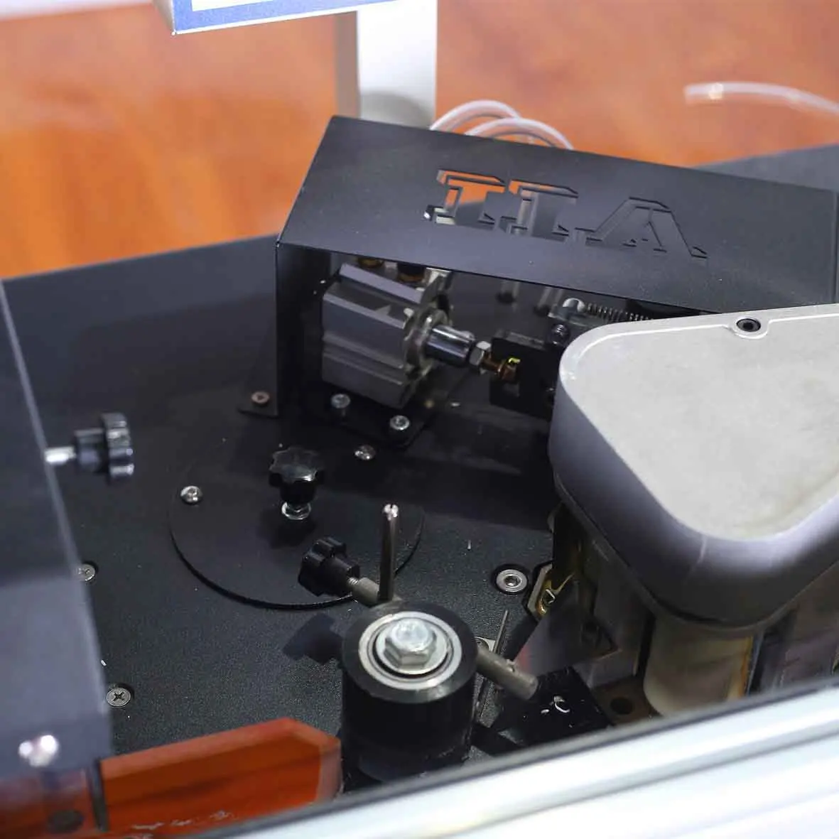 Factory Supply Automatic Edge Banding Machine for PVC Wood Panel - Image 6
